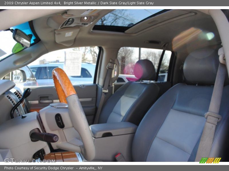 Bright Silver Metallic / Dark Slate Gray/Light Slate Gray 2009 Chrysler Aspen Limited 4x4