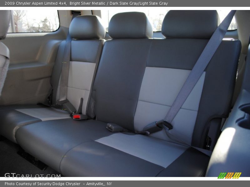 Bright Silver Metallic / Dark Slate Gray/Light Slate Gray 2009 Chrysler Aspen Limited 4x4