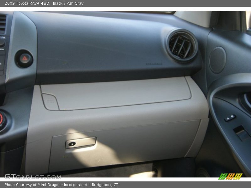 Black / Ash Gray 2009 Toyota RAV4 4WD