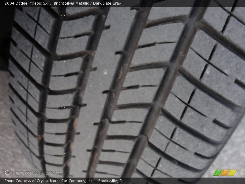 Bright Silver Metallic / Dark Slate Gray 2004 Dodge Intrepid SXT