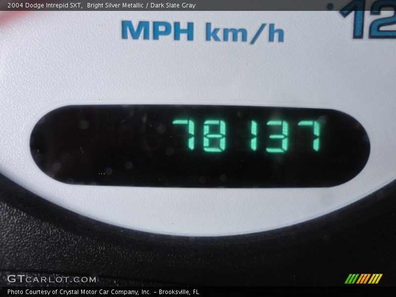 Bright Silver Metallic / Dark Slate Gray 2004 Dodge Intrepid SXT