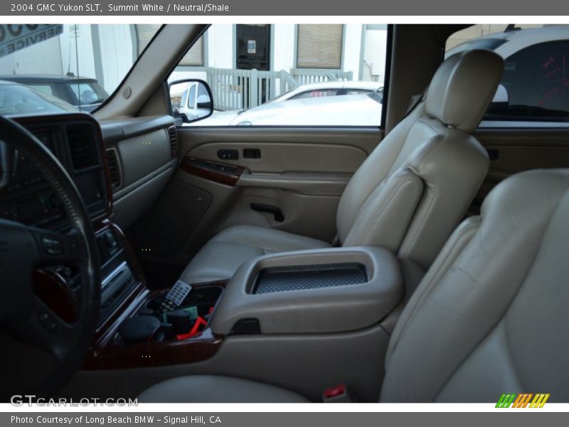 Summit White / Neutral/Shale 2004 GMC Yukon SLT