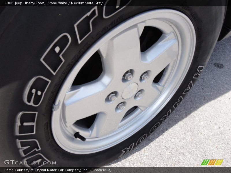 Stone White / Medium Slate Gray 2006 Jeep Liberty Sport