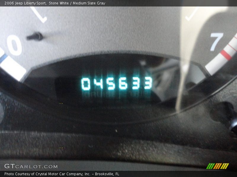 Stone White / Medium Slate Gray 2006 Jeep Liberty Sport