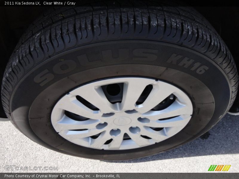 Clear White / Gray 2011 Kia Sedona LX