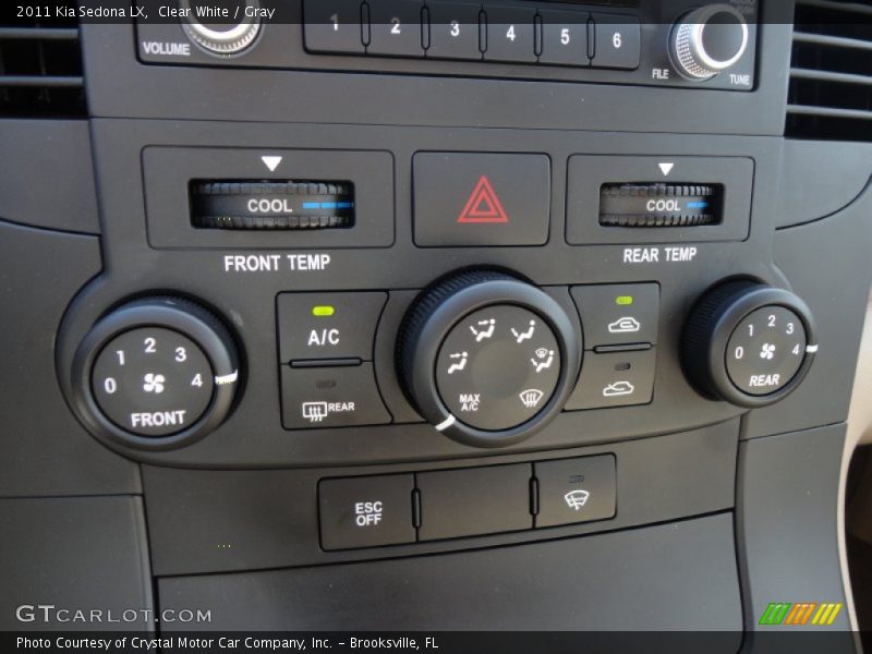 Clear White / Gray 2011 Kia Sedona LX