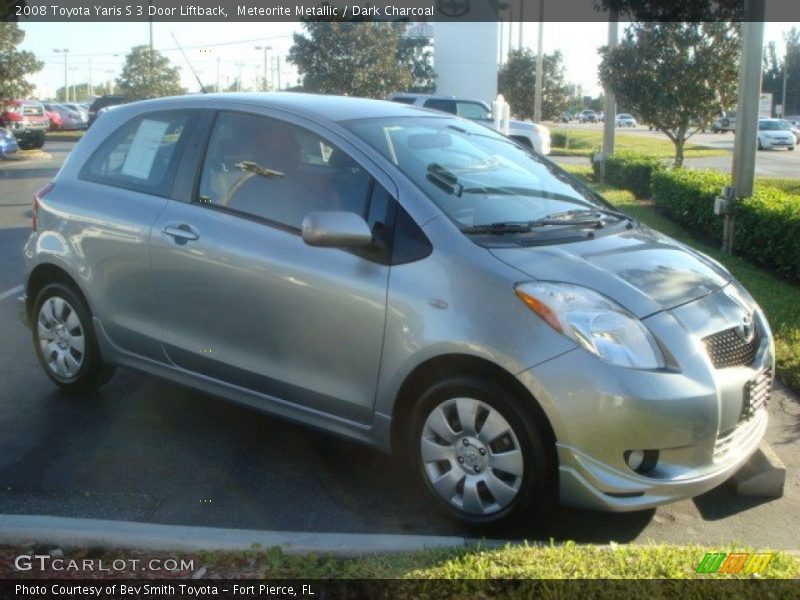 Meteorite Metallic / Dark Charcoal 2008 Toyota Yaris S 3 Door Liftback