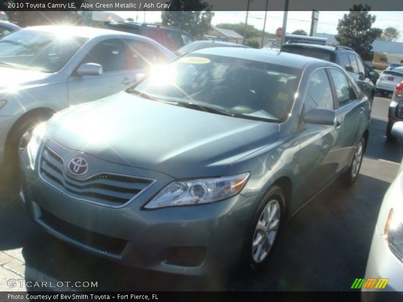 Aloe Green Metallic / Ash Gray 2010 Toyota Camry LE