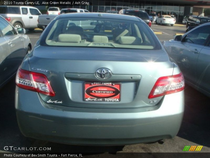 Aloe Green Metallic / Ash Gray 2010 Toyota Camry LE