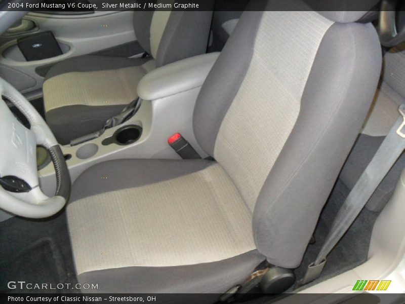 Silver Metallic / Medium Graphite 2004 Ford Mustang V6 Coupe
