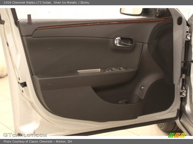 Silver Ice Metallic / Ebony 2009 Chevrolet Malibu LTZ Sedan