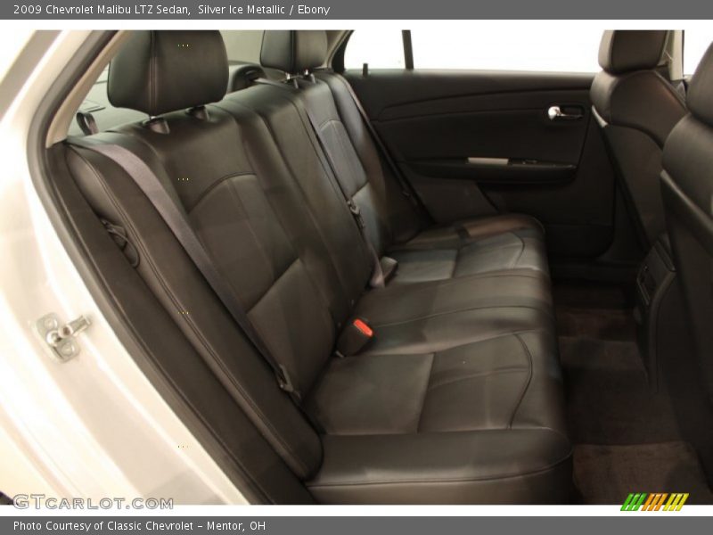 Silver Ice Metallic / Ebony 2009 Chevrolet Malibu LTZ Sedan