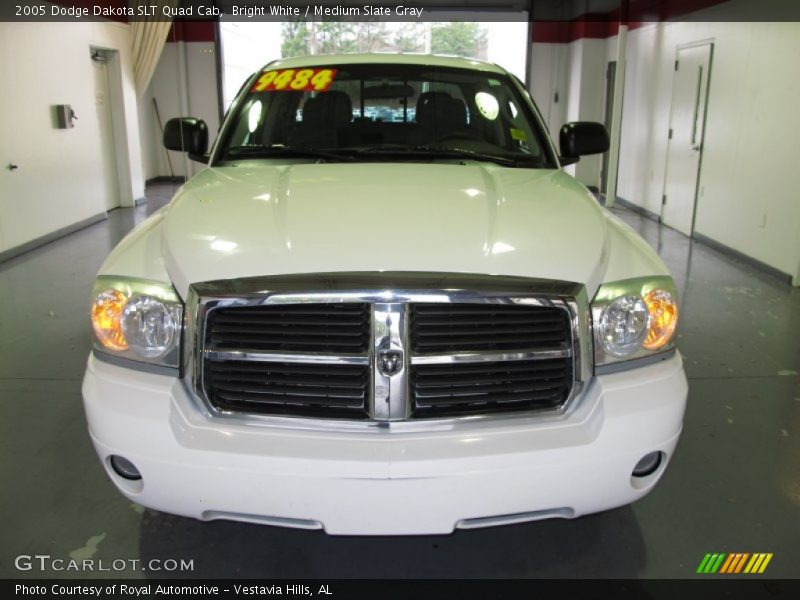 Bright White / Medium Slate Gray 2005 Dodge Dakota SLT Quad Cab