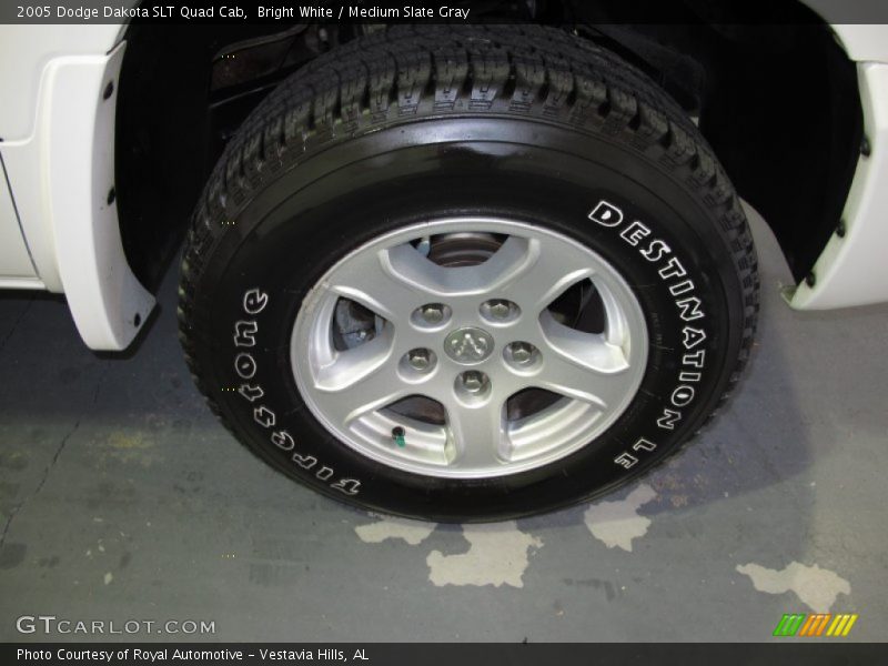 Bright White / Medium Slate Gray 2005 Dodge Dakota SLT Quad Cab