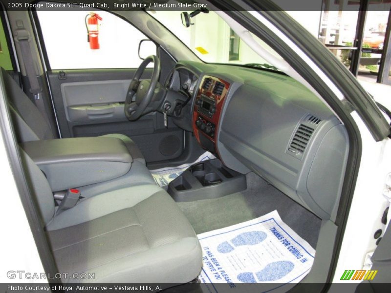 Bright White / Medium Slate Gray 2005 Dodge Dakota SLT Quad Cab
