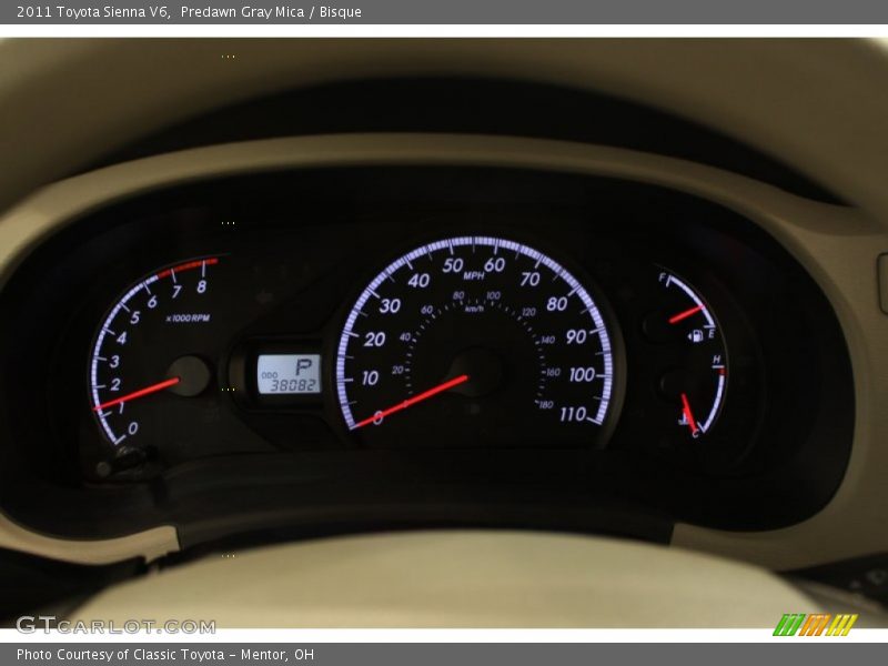 Predawn Gray Mica / Bisque 2011 Toyota Sienna V6