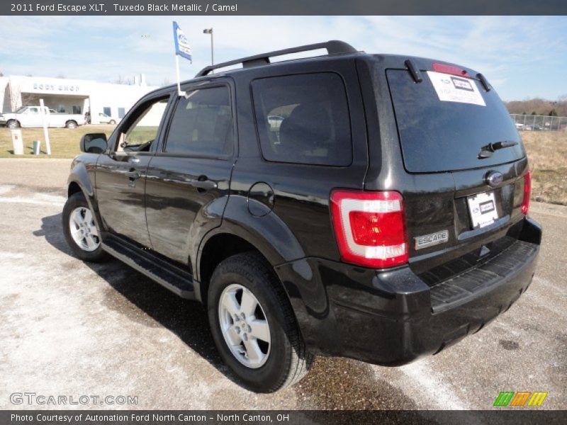 Tuxedo Black Metallic / Camel 2011 Ford Escape XLT