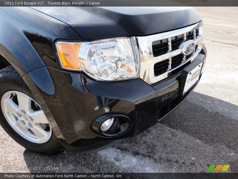 Tuxedo Black Metallic / Camel 2011 Ford Escape XLT