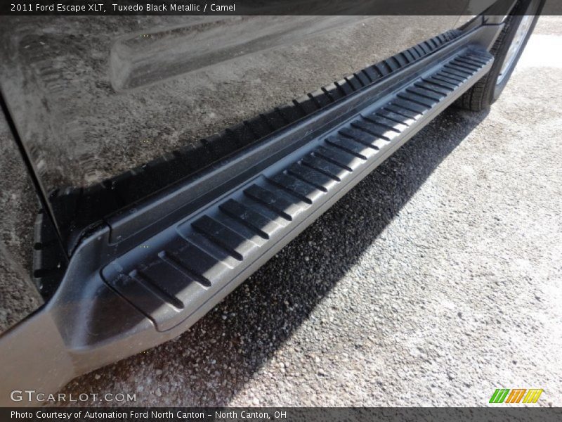 Tuxedo Black Metallic / Camel 2011 Ford Escape XLT