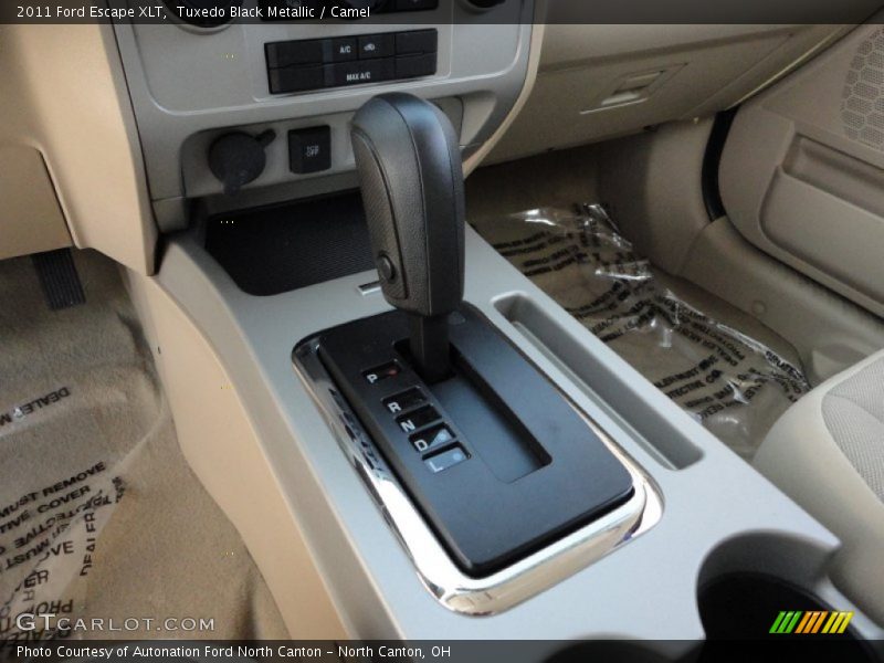 Tuxedo Black Metallic / Camel 2011 Ford Escape XLT