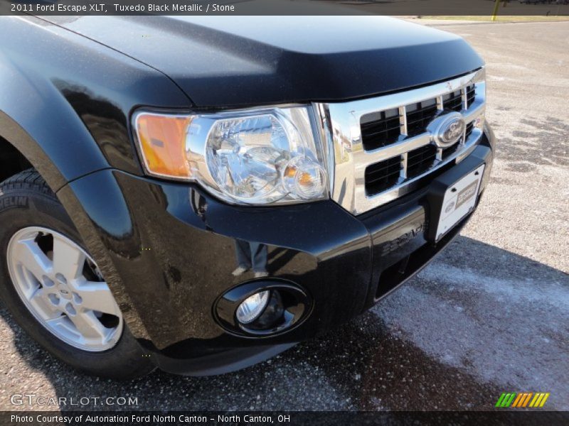 Tuxedo Black Metallic / Stone 2011 Ford Escape XLT
