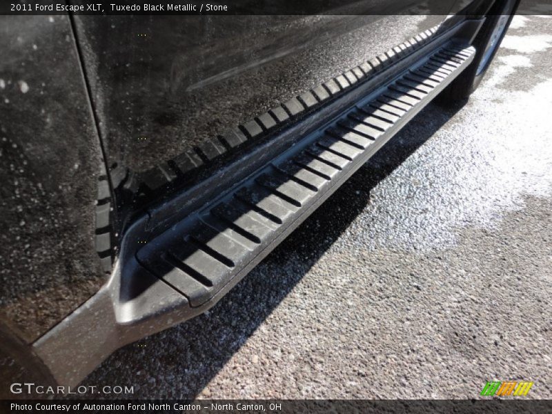 Tuxedo Black Metallic / Stone 2011 Ford Escape XLT