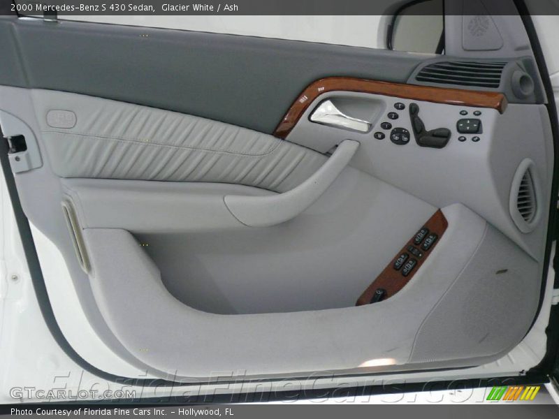 Glacier White / Ash 2000 Mercedes-Benz S 430 Sedan