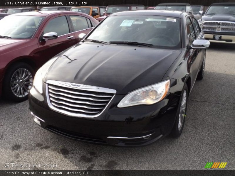 Black / Black 2012 Chrysler 200 Limited Sedan
