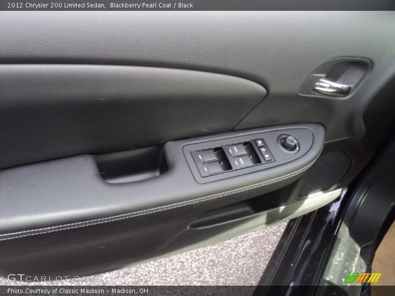 Blackberry Pearl Coat / Black 2012 Chrysler 200 Limited Sedan