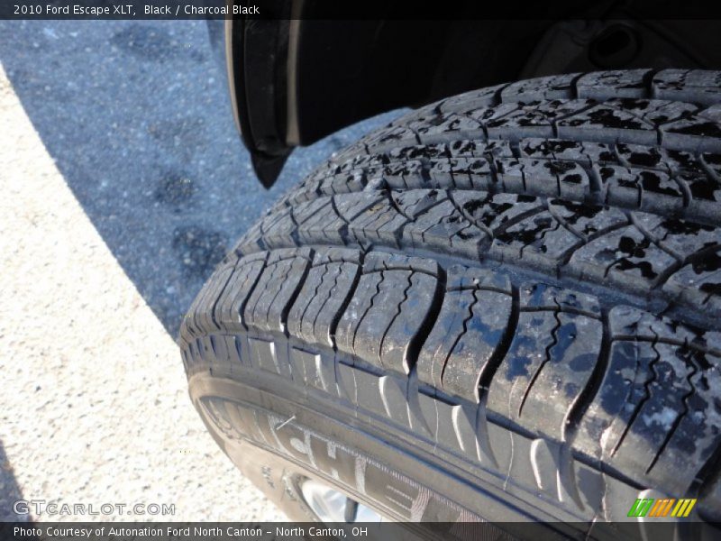 Black / Charcoal Black 2010 Ford Escape XLT