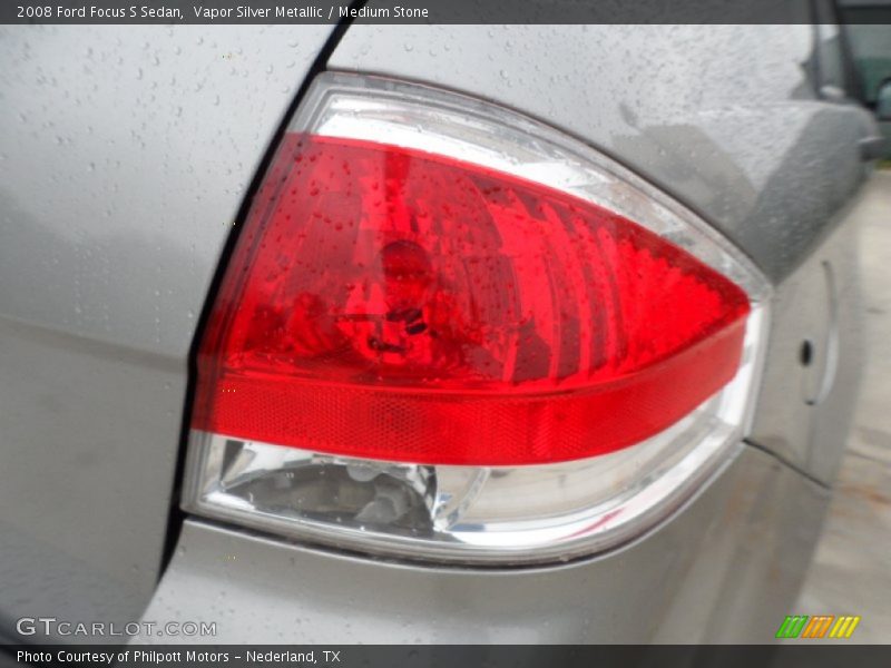 Vapor Silver Metallic / Medium Stone 2008 Ford Focus S Sedan
