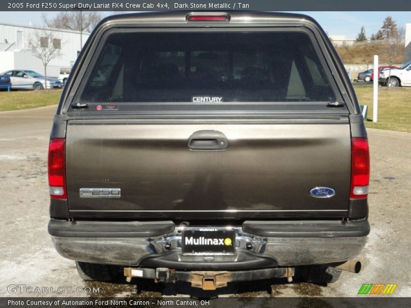 Dark Stone Metallic / Tan 2005 Ford F250 Super Duty Lariat FX4 Crew Cab 4x4