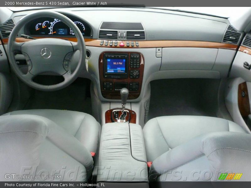 Glacier White / Ash 2000 Mercedes-Benz S 430 Sedan