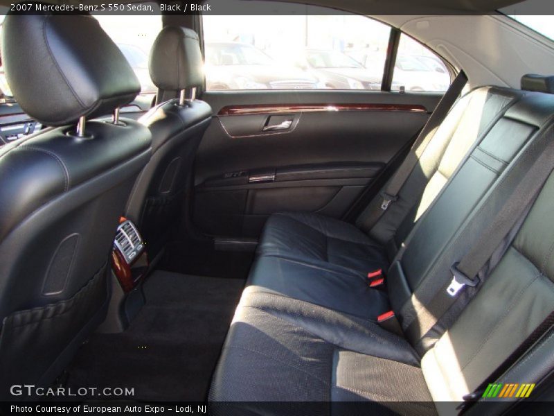 Black / Black 2007 Mercedes-Benz S 550 Sedan