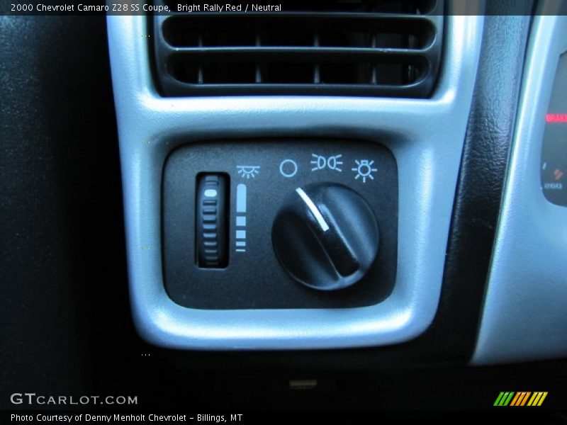 Controls of 2000 Camaro Z28 SS Coupe