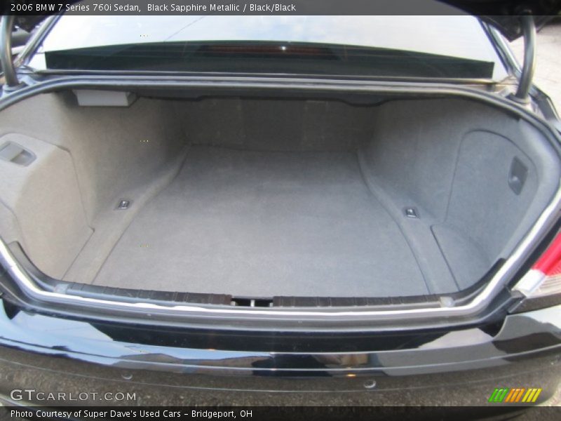  2006 7 Series 760i Sedan Trunk