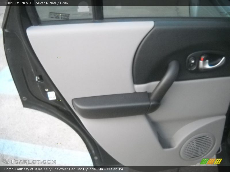 Silver Nickel / Gray 2005 Saturn VUE