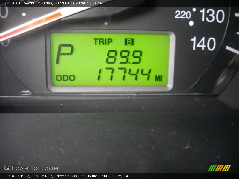 Sand Beige Metallic / Beige 2009 Kia Spectra EX Sedan