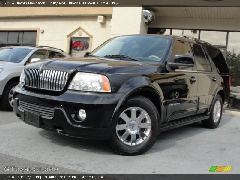 Black Clearcoat / Dove Grey 2004 Lincoln Navigator Luxury 4x4