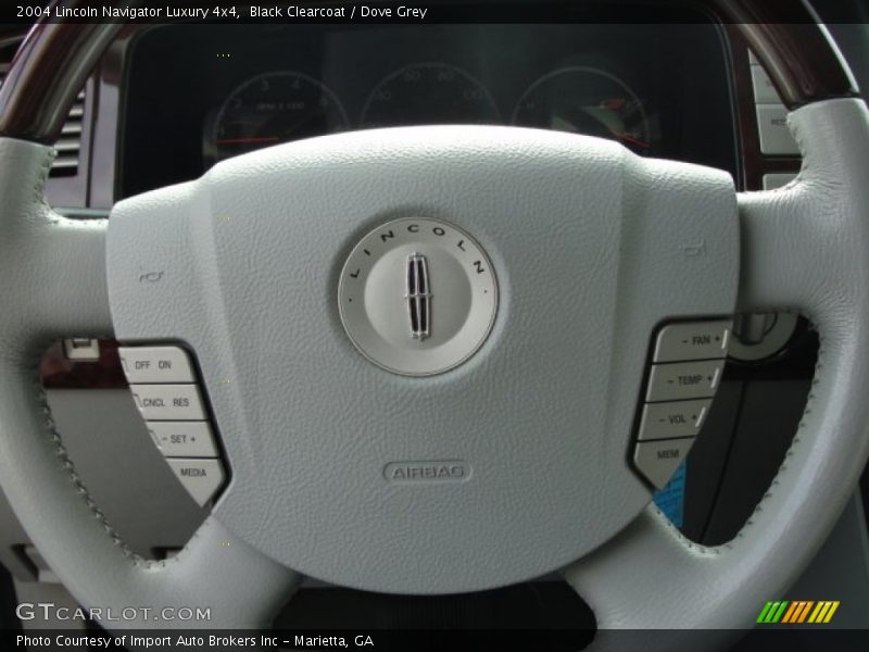 Black Clearcoat / Dove Grey 2004 Lincoln Navigator Luxury 4x4