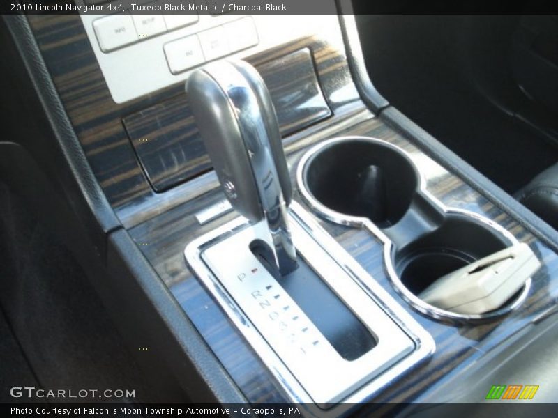 Tuxedo Black Metallic / Charcoal Black 2010 Lincoln Navigator 4x4