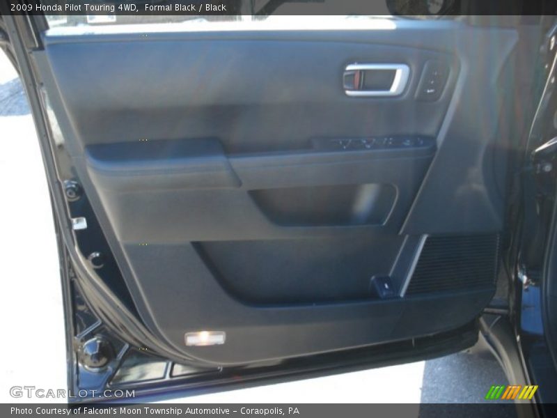 Formal Black / Black 2009 Honda Pilot Touring 4WD