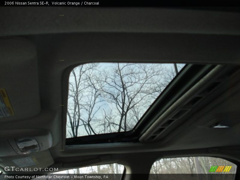 Volcanic Orange / Charcoal 2006 Nissan Sentra SE-R