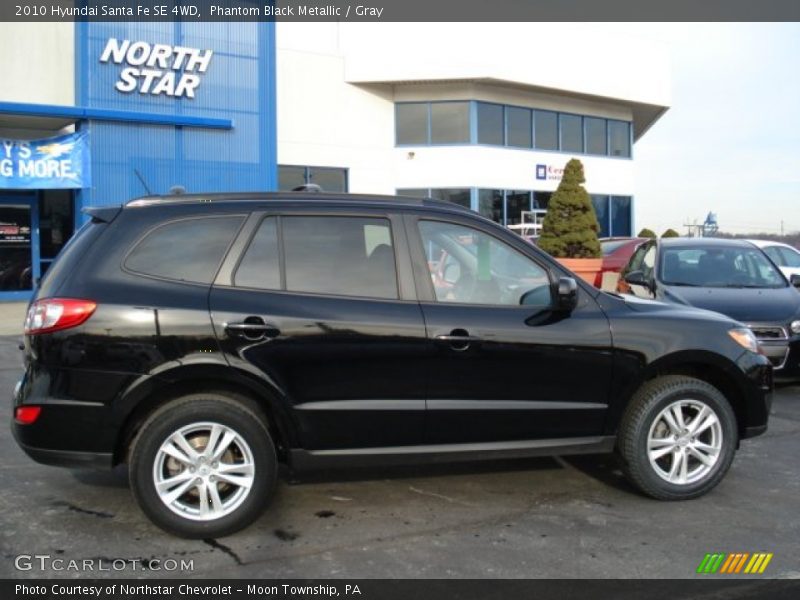 Phantom Black Metallic / Gray 2010 Hyundai Santa Fe SE 4WD