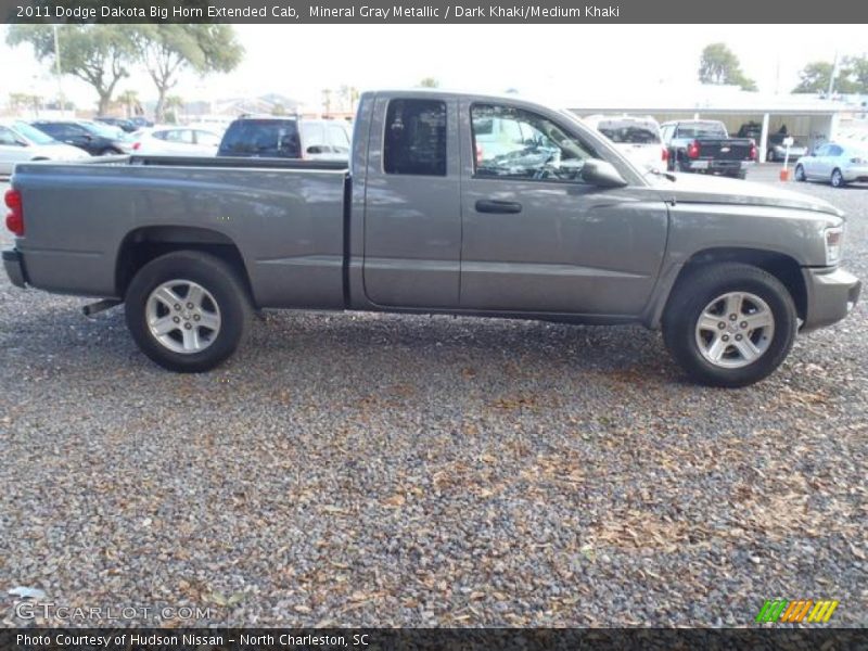 Mineral Gray Metallic / Dark Khaki/Medium Khaki 2011 Dodge Dakota Big Horn Extended Cab