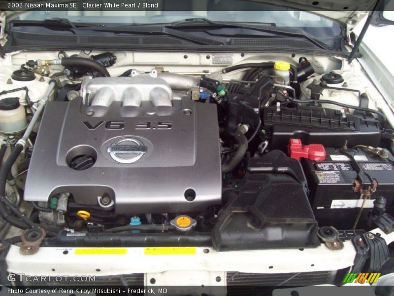 Glacier White Pearl / Blond 2002 Nissan Maxima SE