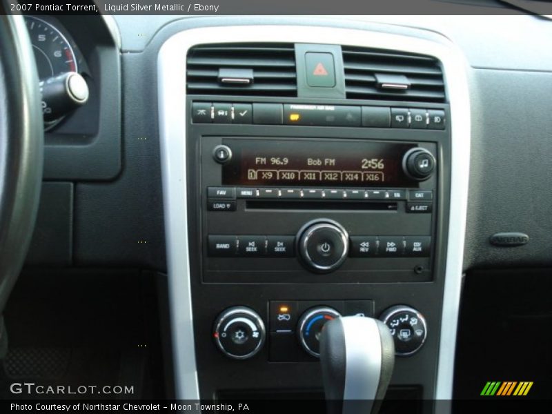 Liquid Silver Metallic / Ebony 2007 Pontiac Torrent