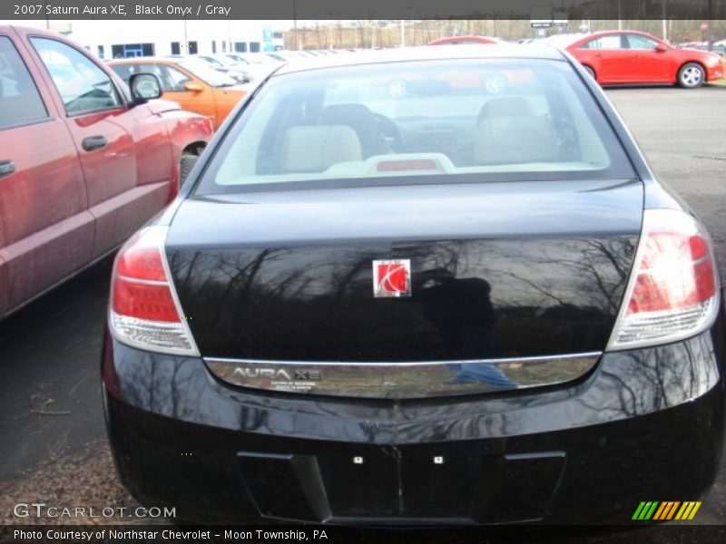 Black Onyx / Gray 2007 Saturn Aura XE