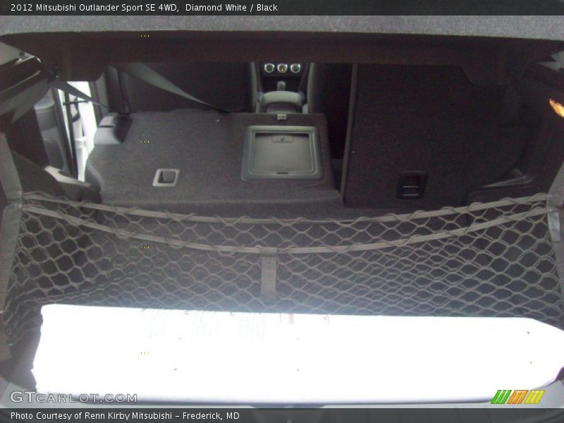 Diamond White / Black 2012 Mitsubishi Outlander Sport SE 4WD
