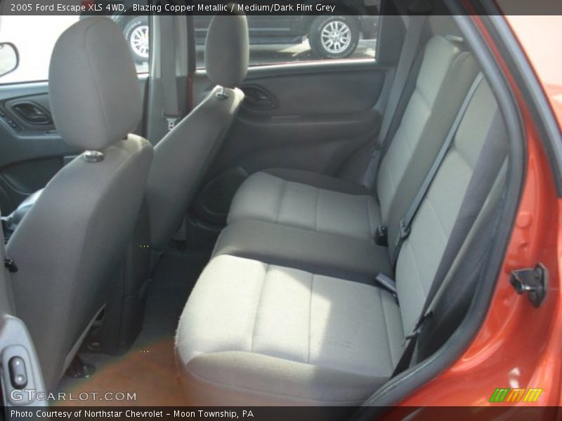 Blazing Copper Metallic / Medium/Dark Flint Grey 2005 Ford Escape XLS 4WD